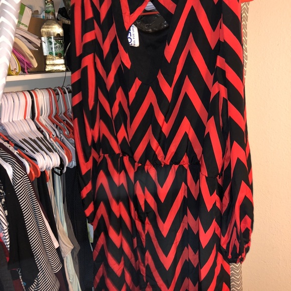 Fun, sexy, red and black dress. - Picture 2 of 2